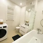 Metropolis Elegance Bucureşti