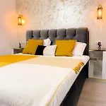 Apartament Metropolis Elegance Bucureşti