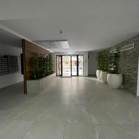 Apartment Metropolis Elegance *